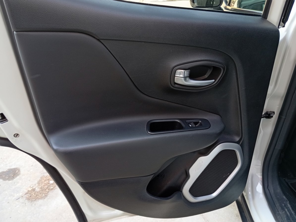 Jeep Renegade 1.4 AMT 140 CV Limited