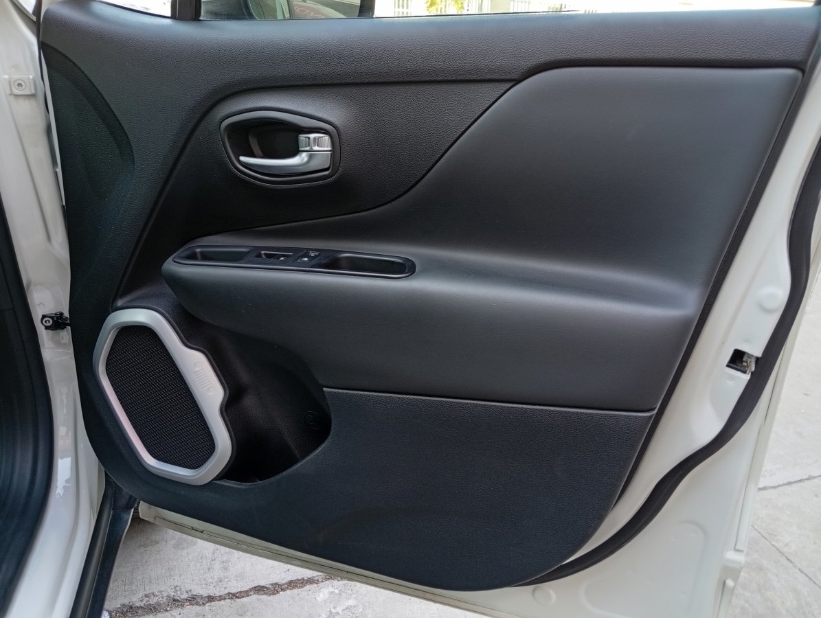 Jeep Renegade 1.4 AMT 140 CV Limited