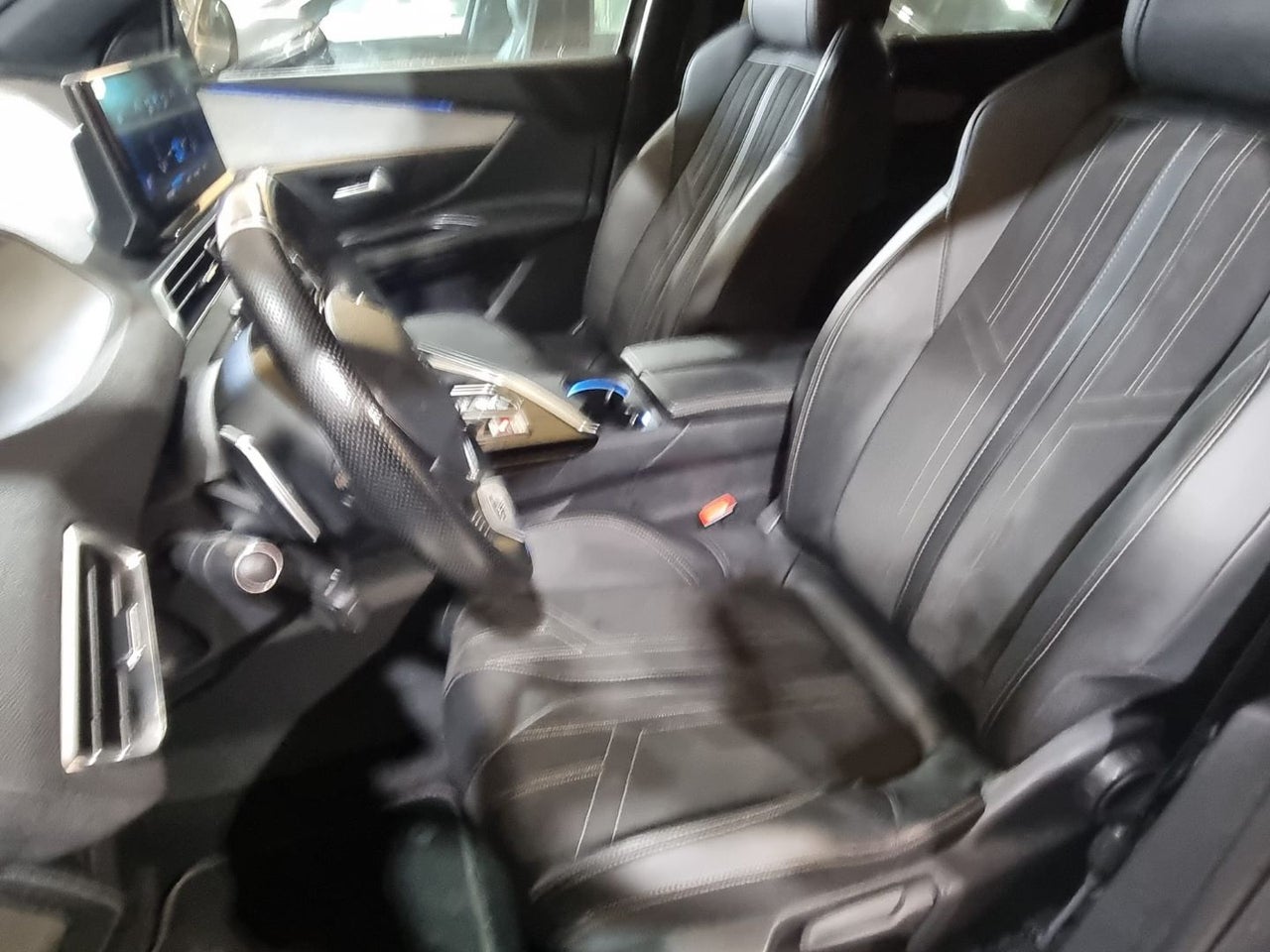 PEUGEOT 5008 1.5 BlueHDi 96kW SS GT EAT8