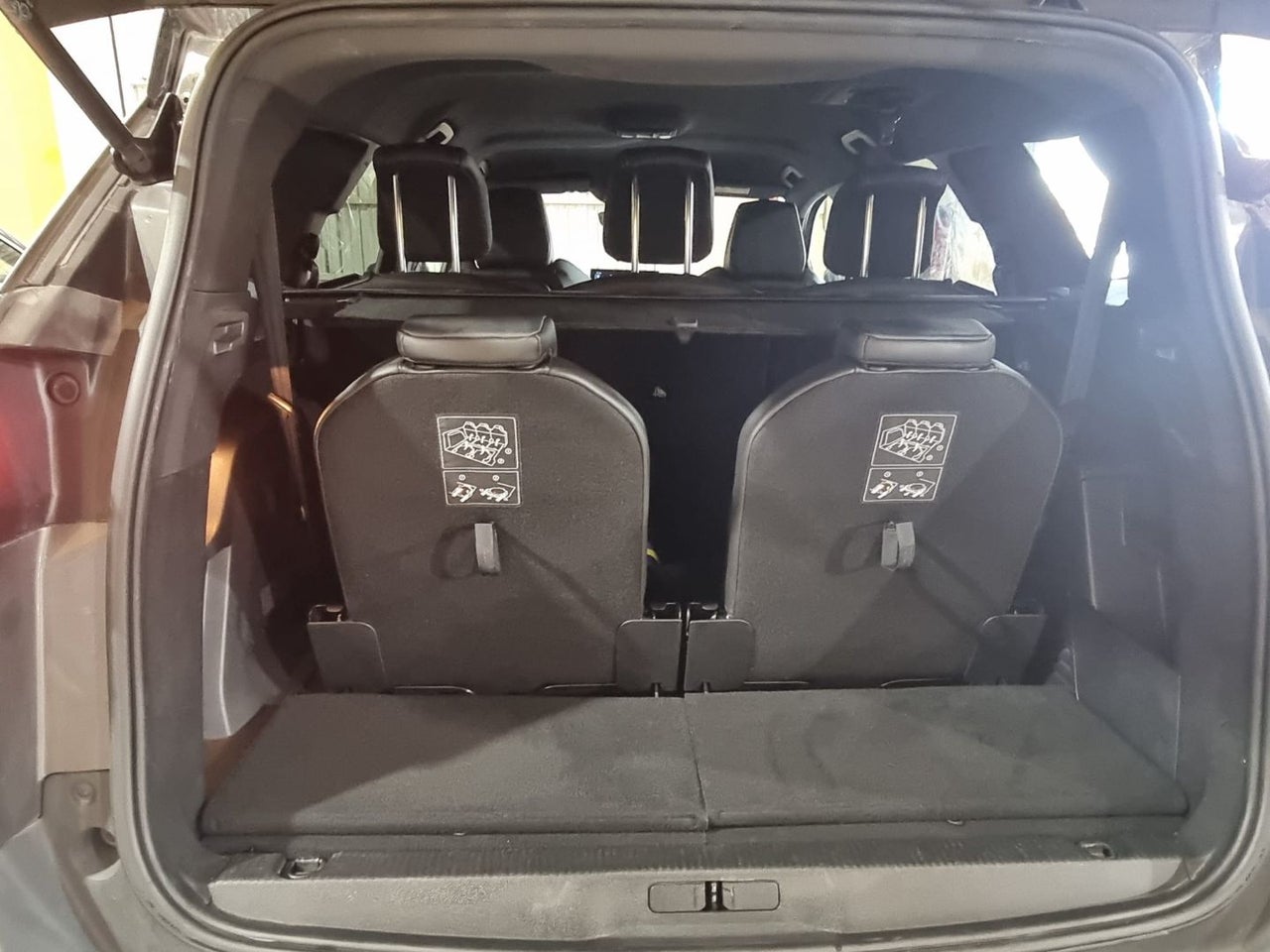 PEUGEOT 5008 1.5 BlueHDi 96kW SS GT EAT8