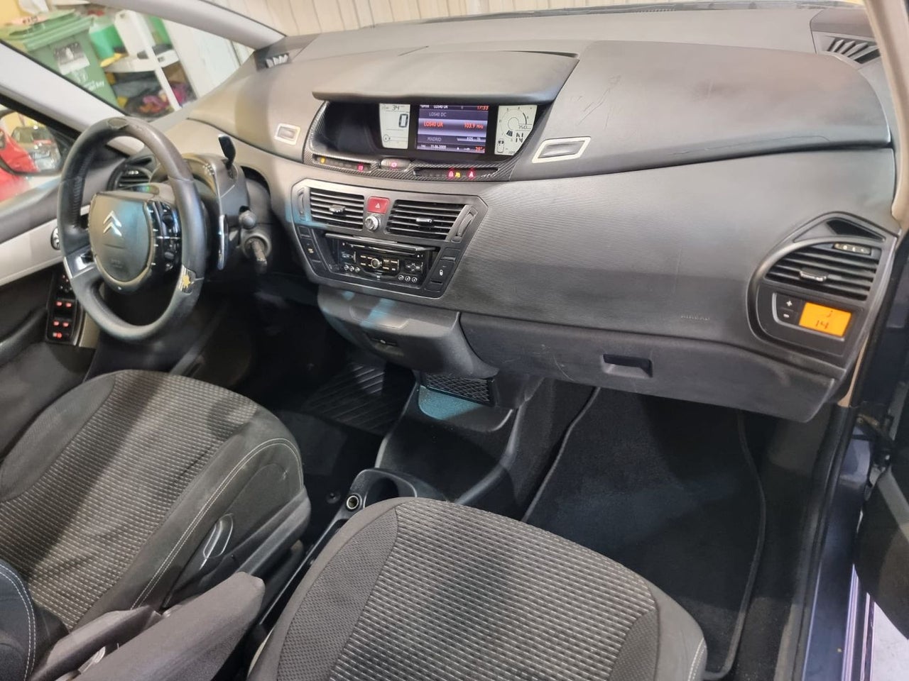 CITROEN Grand C4 Picasso eHDi 115 Airdream ETG6 Intensive