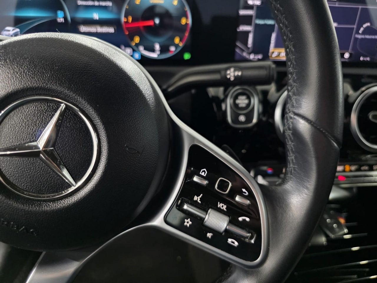 MERCEDES-BENZ CLA CLA 220 D DCT
