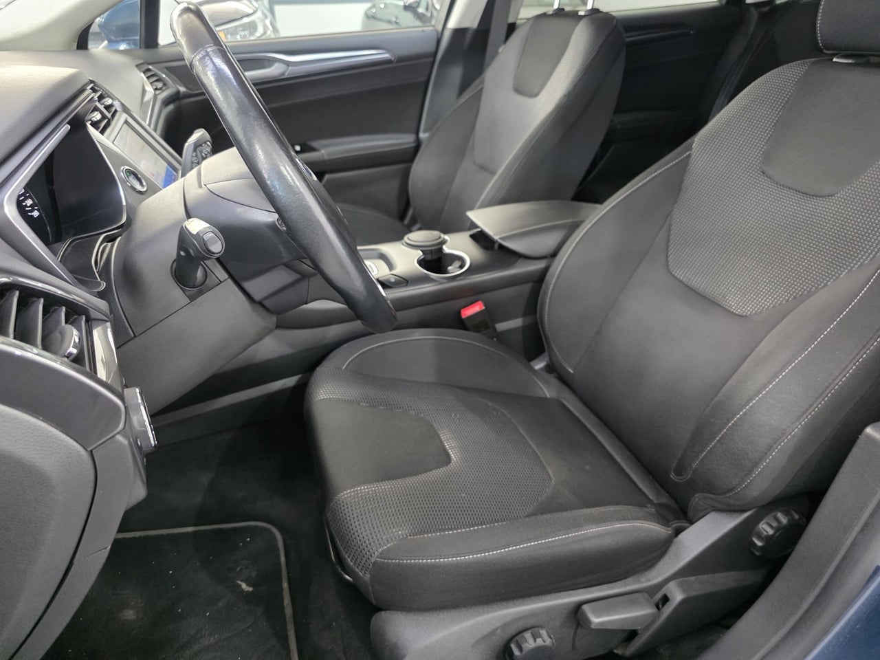 FORD Mondeo 2.0 TDCi 110kW Titanium PowShift SB