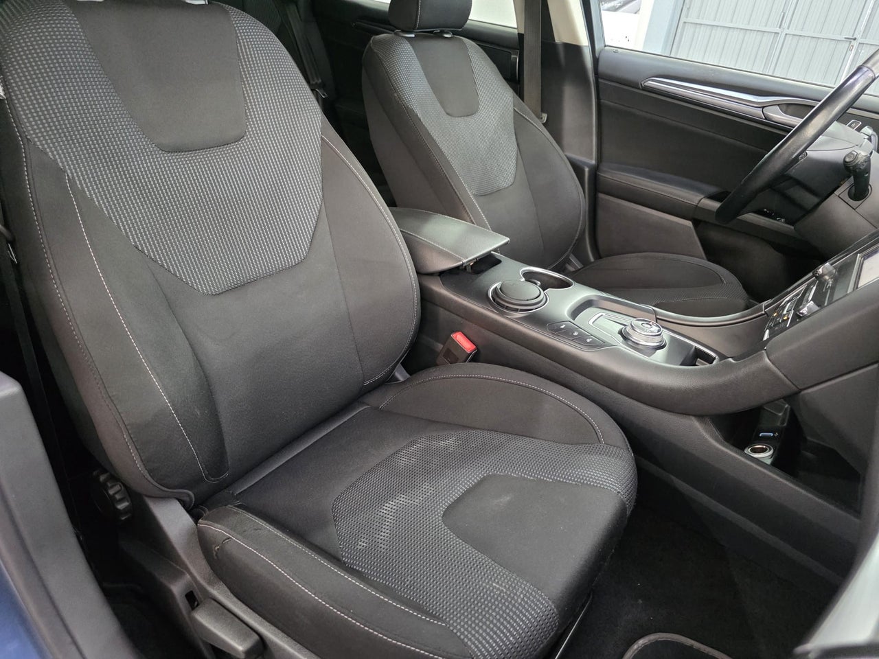 FORD Mondeo 2.0 TDCi 110kW Titanium PowShift SB