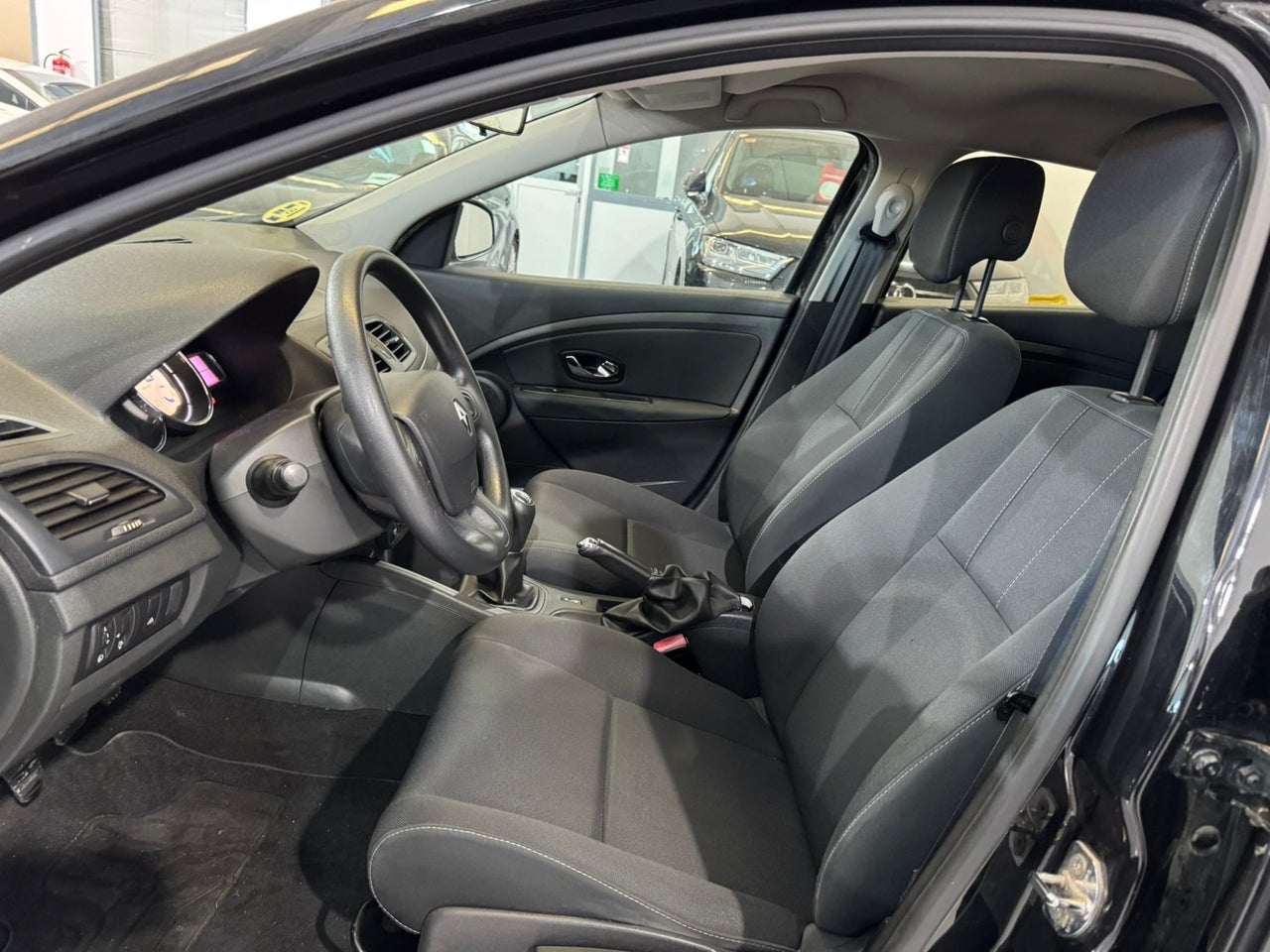 RENAULT Megane Authentique dCi 90
