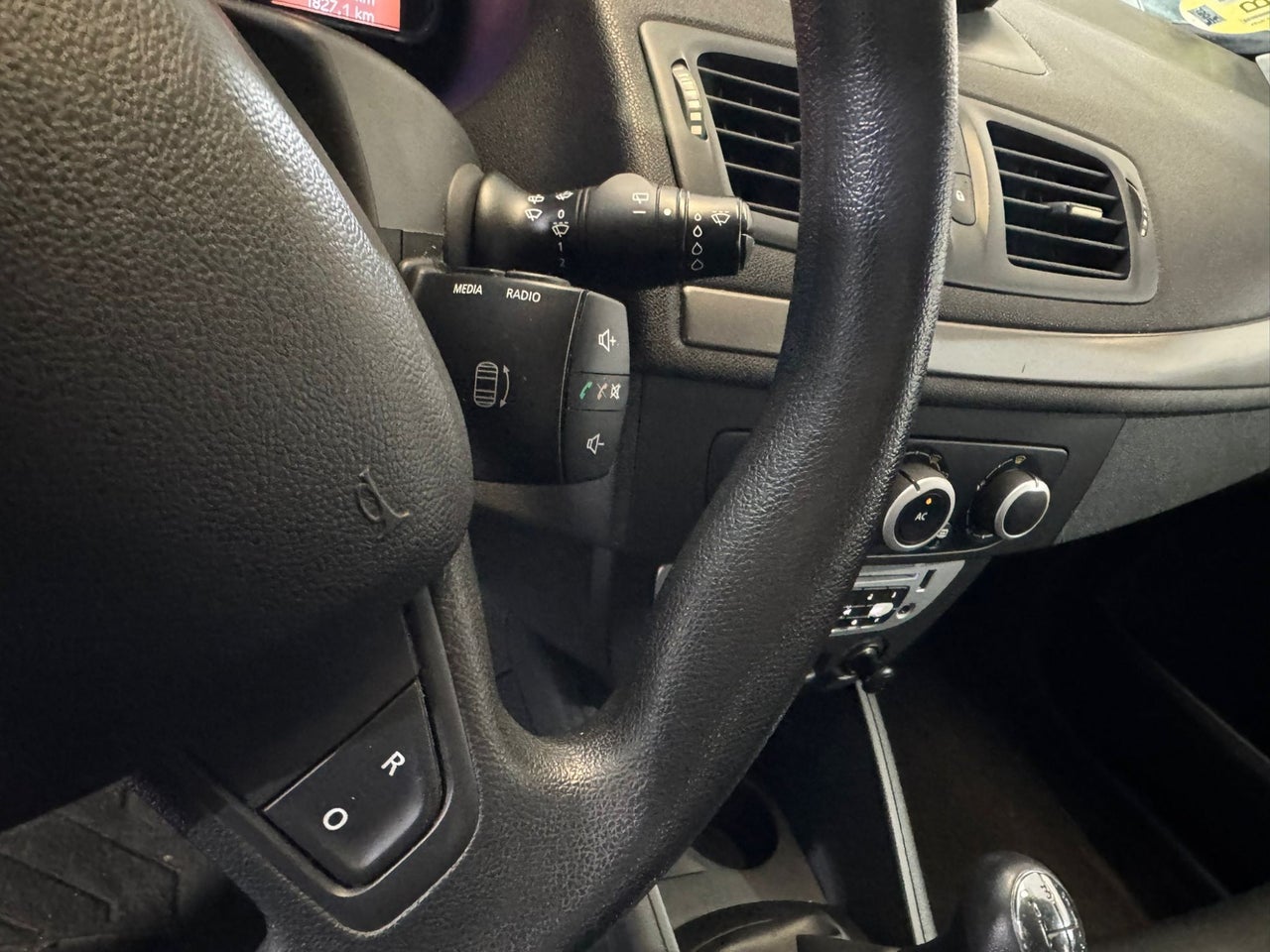 RENAULT Megane Authentique dCi 90