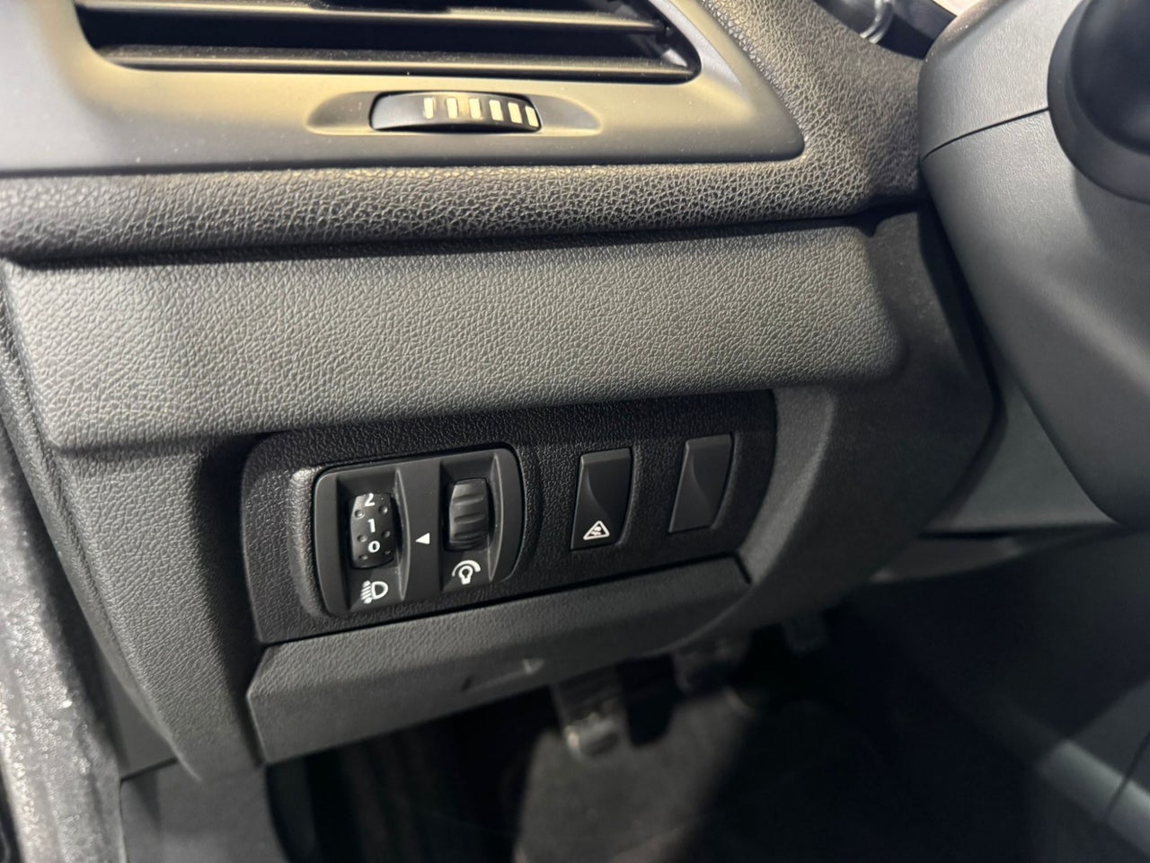 RENAULT Megane Authentique dCi 90