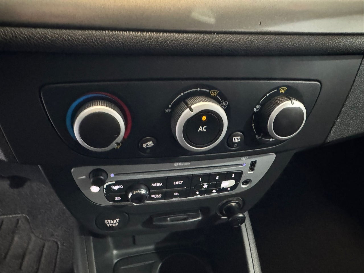 RENAULT Megane Authentique dCi 90