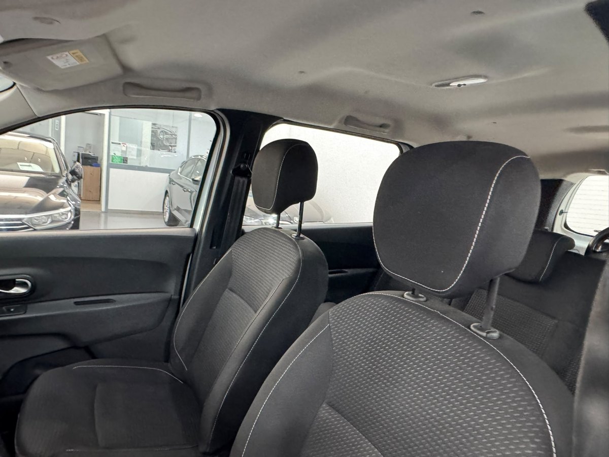 DACIA Lodgy Comfort Blue dCi 70kW 95CV 5Pl 18