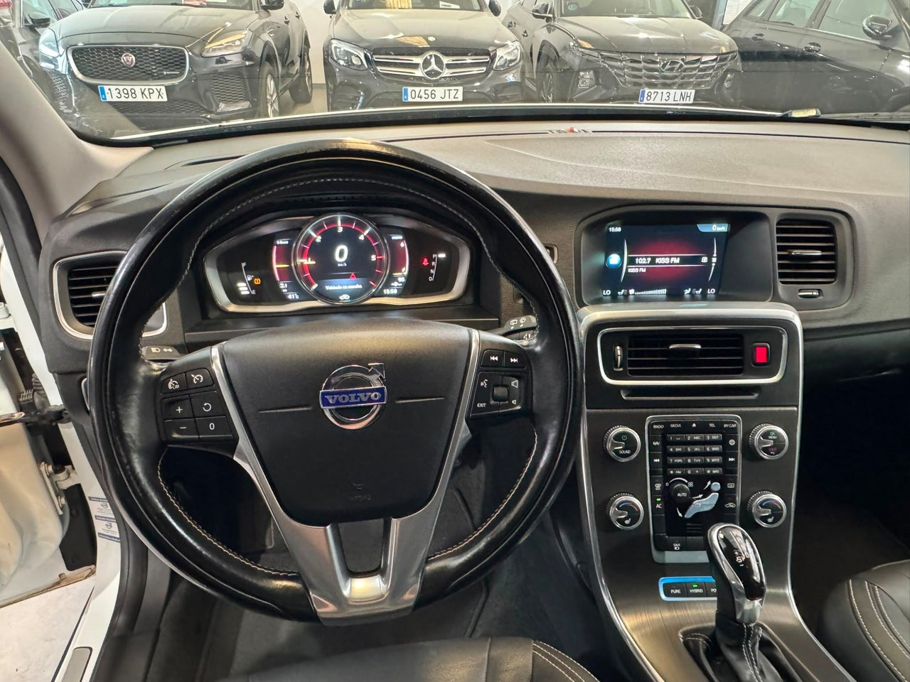 VOLVO V60 2.4 D6 Hibrido AWD Auto