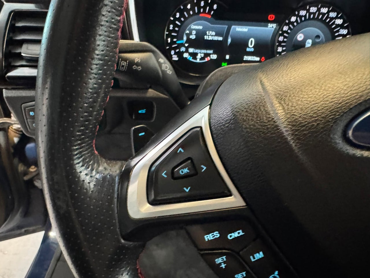 FORD Mondeo 2.0 TDCi 140kW PowerShift STLine