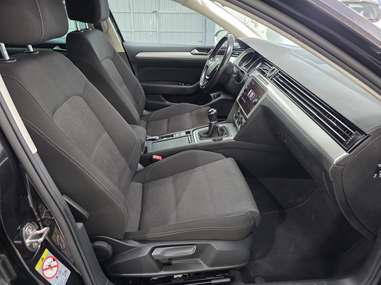 VOLKSWAGEN Passat Advance 2.0 TDI 110kW 150CV