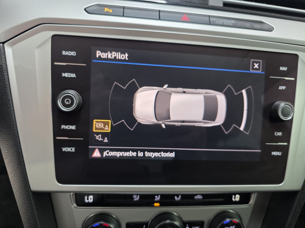 VOLKSWAGEN Passat Advance 2.0 TDI 110kW 150CV