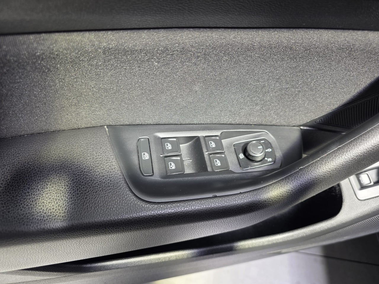 VOLKSWAGEN Passat Advance 2.0 TDI 110kW 150CV
