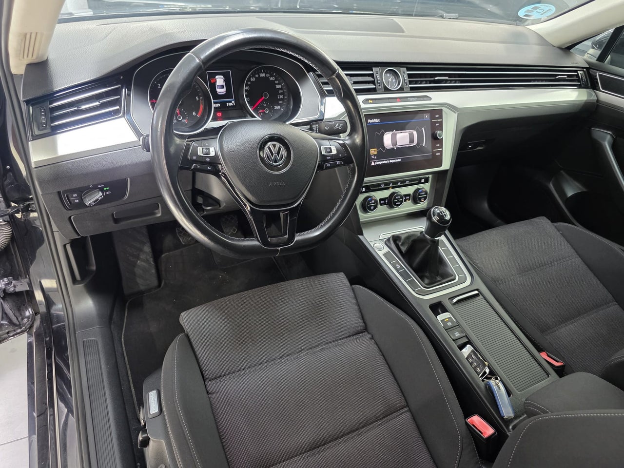 VOLKSWAGEN Passat Advance 2.0 TDI 110kW 150CV