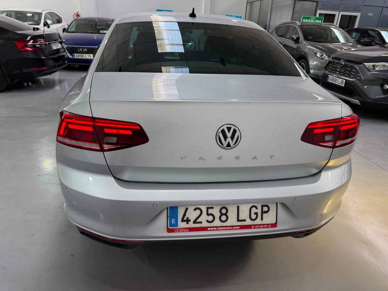 VOLKSWAGEN Passat Executive 1.6 TDI 88kW 120CV DSG