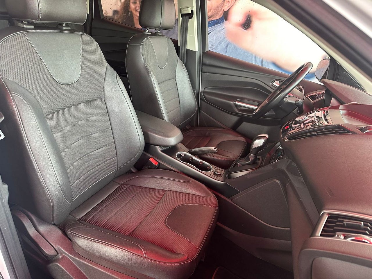FORD Kuga 2.0 TDCi 140 4x4 Titanium Powershift