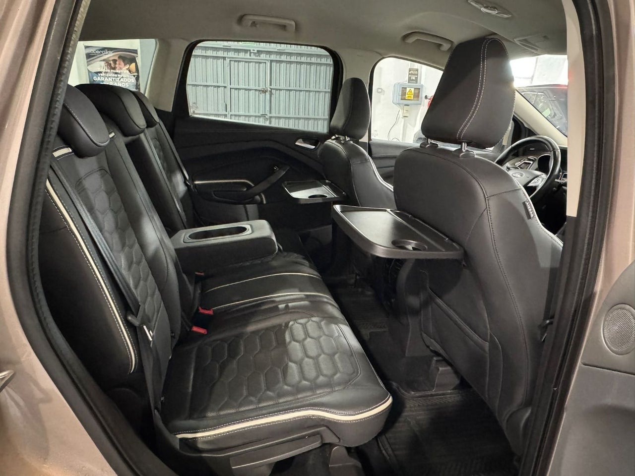 FORD Kuga Vignale 2.0 TDCi 132kW 4x4 PowerShift