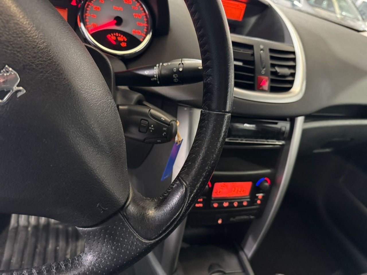 PEUGEOT 207 Sport 1.6 HDI 90