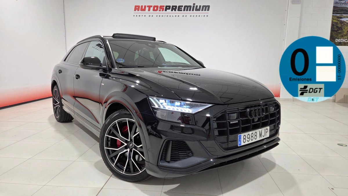 Audi Q8 AUDI Q8 BLACK LINE PLUS  55 TFSIe 280kW QUATTRO TRIPTRONIC (Hibrido Enchufable) 381CV  TECHO  SOLAR