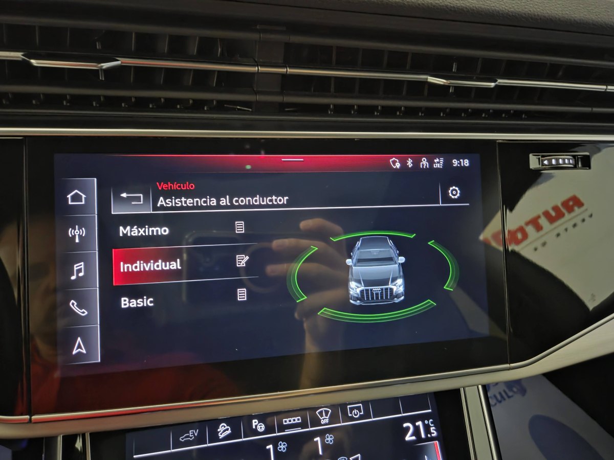 Audi Q8 AUDI Q8 BLACK LINE PLUS  55 TFSIe 280kW QUATTRO TRIPTRONIC (Hibrido Enchufable) 381CV  TECHO  SOLAR