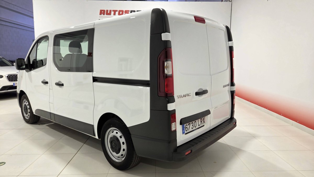 Renault Trafic RENAULT TRAFIC KOMBI 6 5P Energy BluedCi 88 kW 120CV 6 PLAZAS