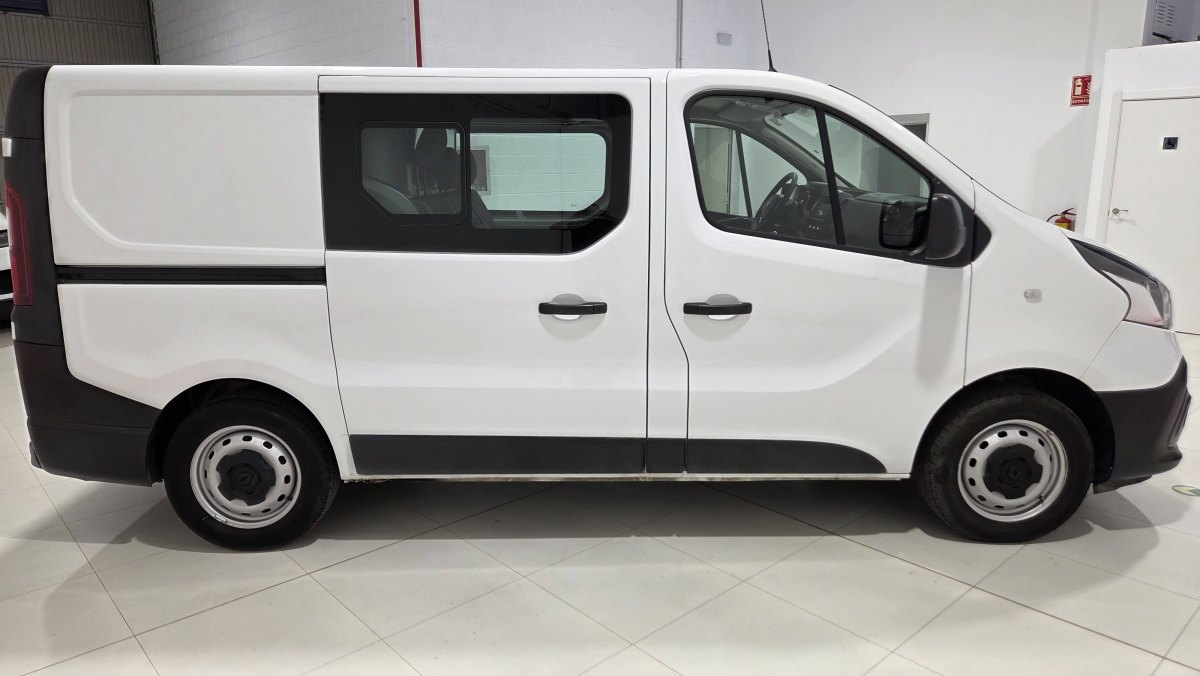 Renault Trafic RENAULT TRAFIC KOMBI 6 5P Energy BluedCi 88 kW 120CV 6 PLAZAS