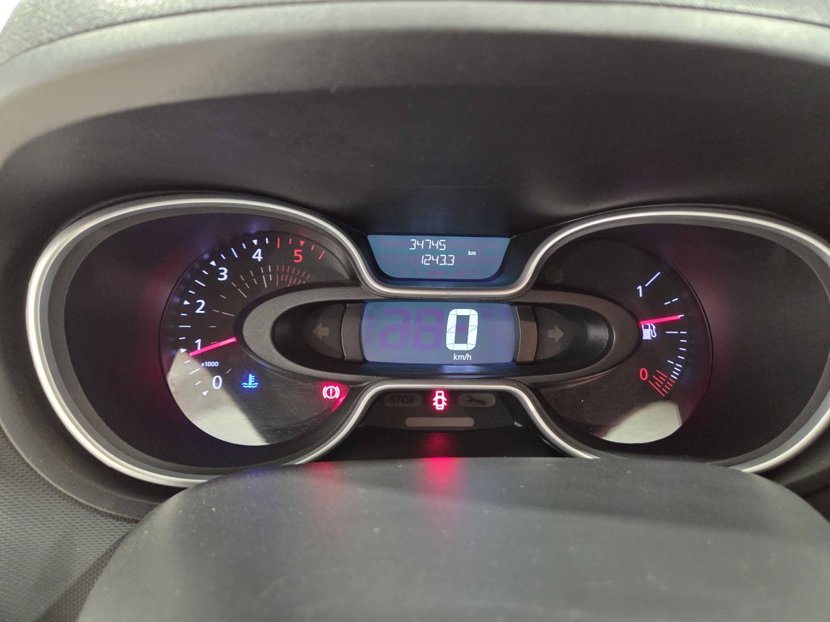 Renault Trafic RENAULT TRAFIC KOMBI 6 5P Energy BluedCi 88 kW 120CV 6 PLAZAS