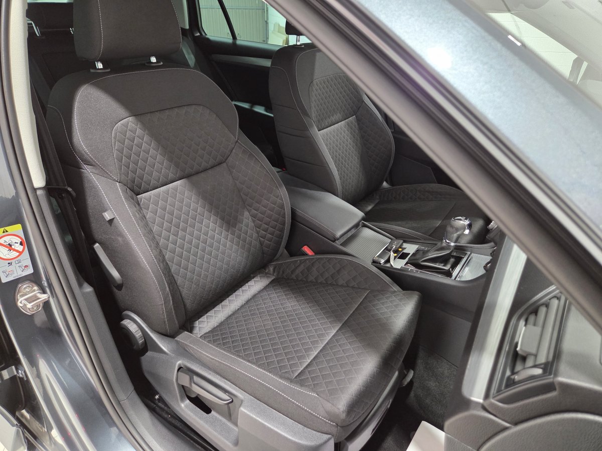 Skoda Superb SKODA SUPERB  5P COMBI 2.0 TDI 110KW (150CV) DSG AMBIT