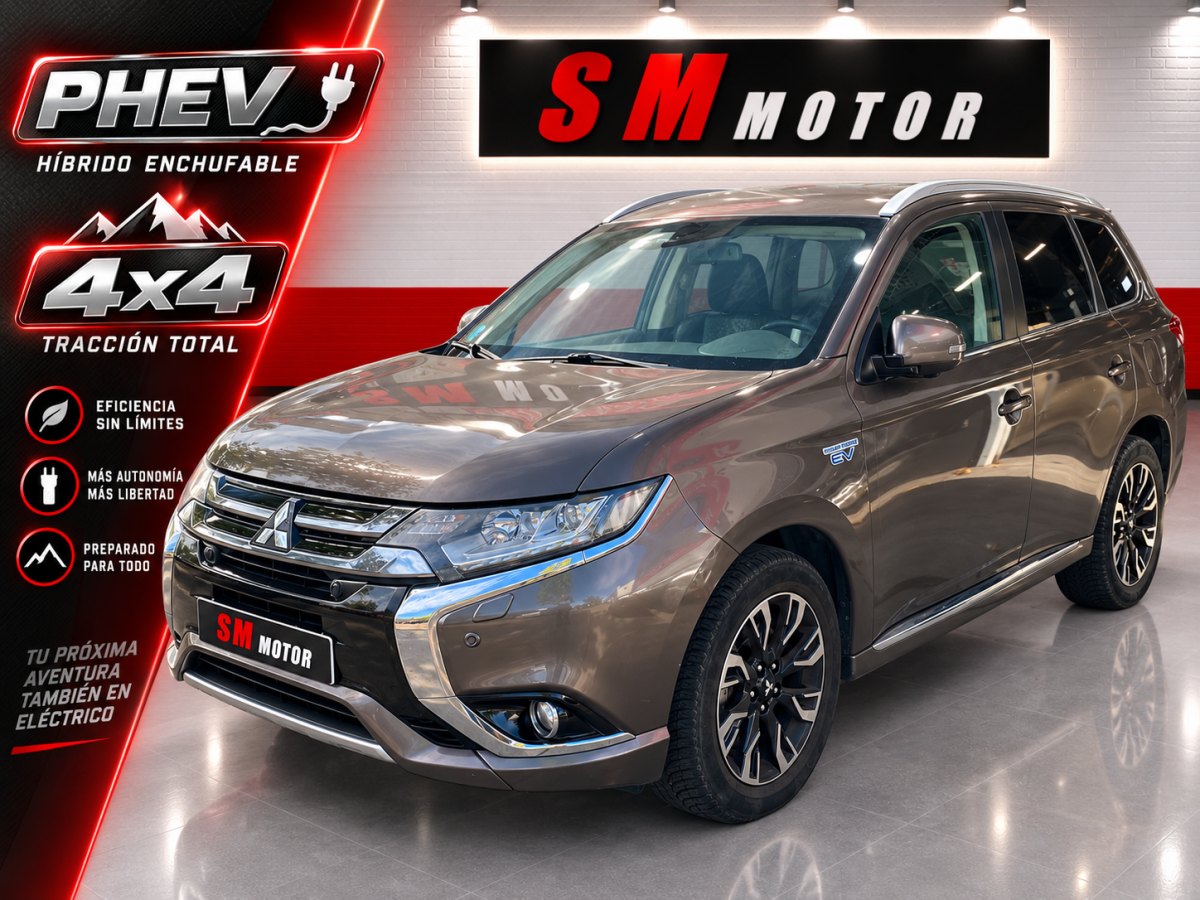Mitsubishi Outlander 2.0 CVT 4WD PHEV 220 CV Intense