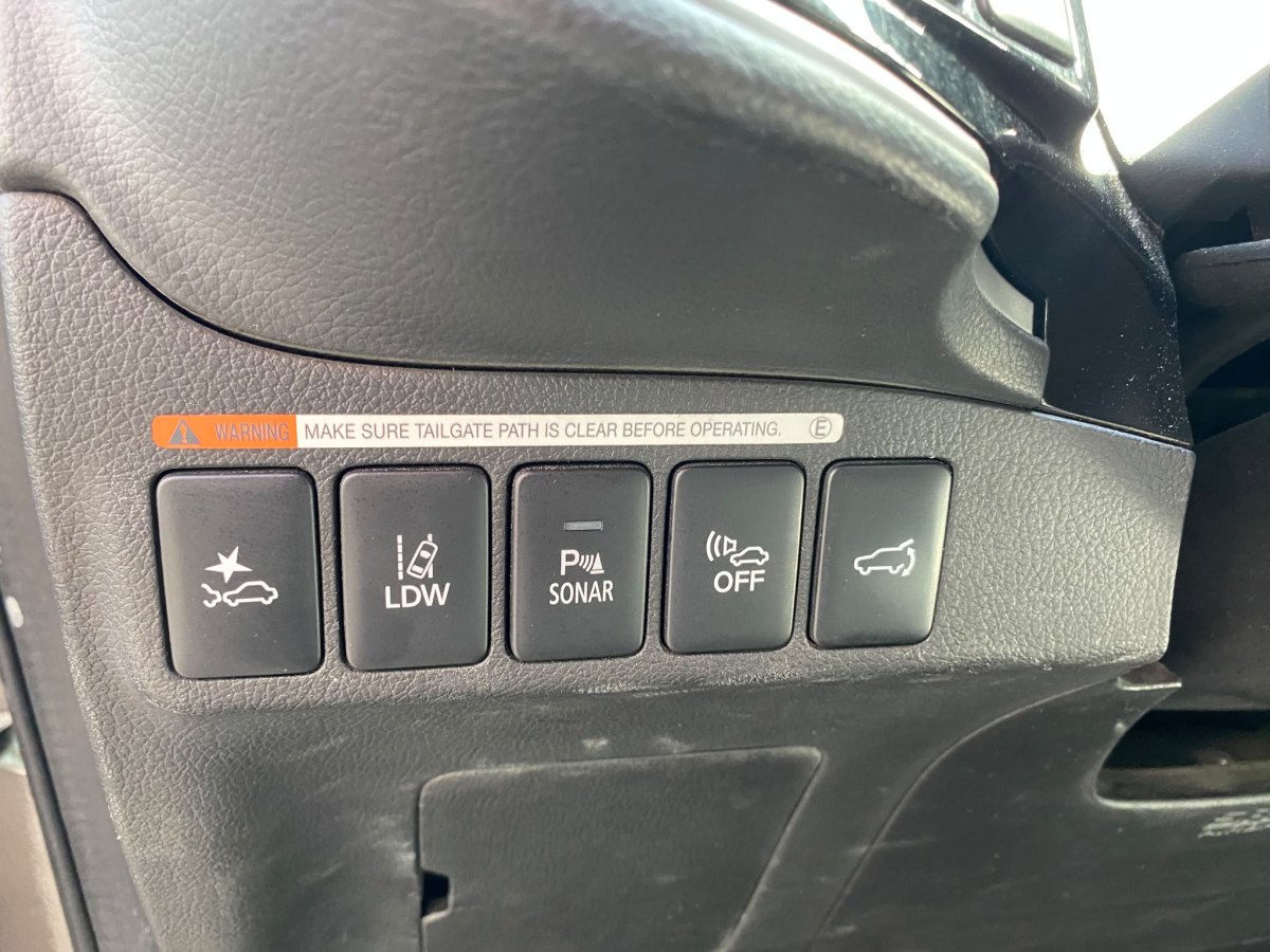Mitsubishi Outlander 2.0 CVT 4WD PHEV 220 CV Intense