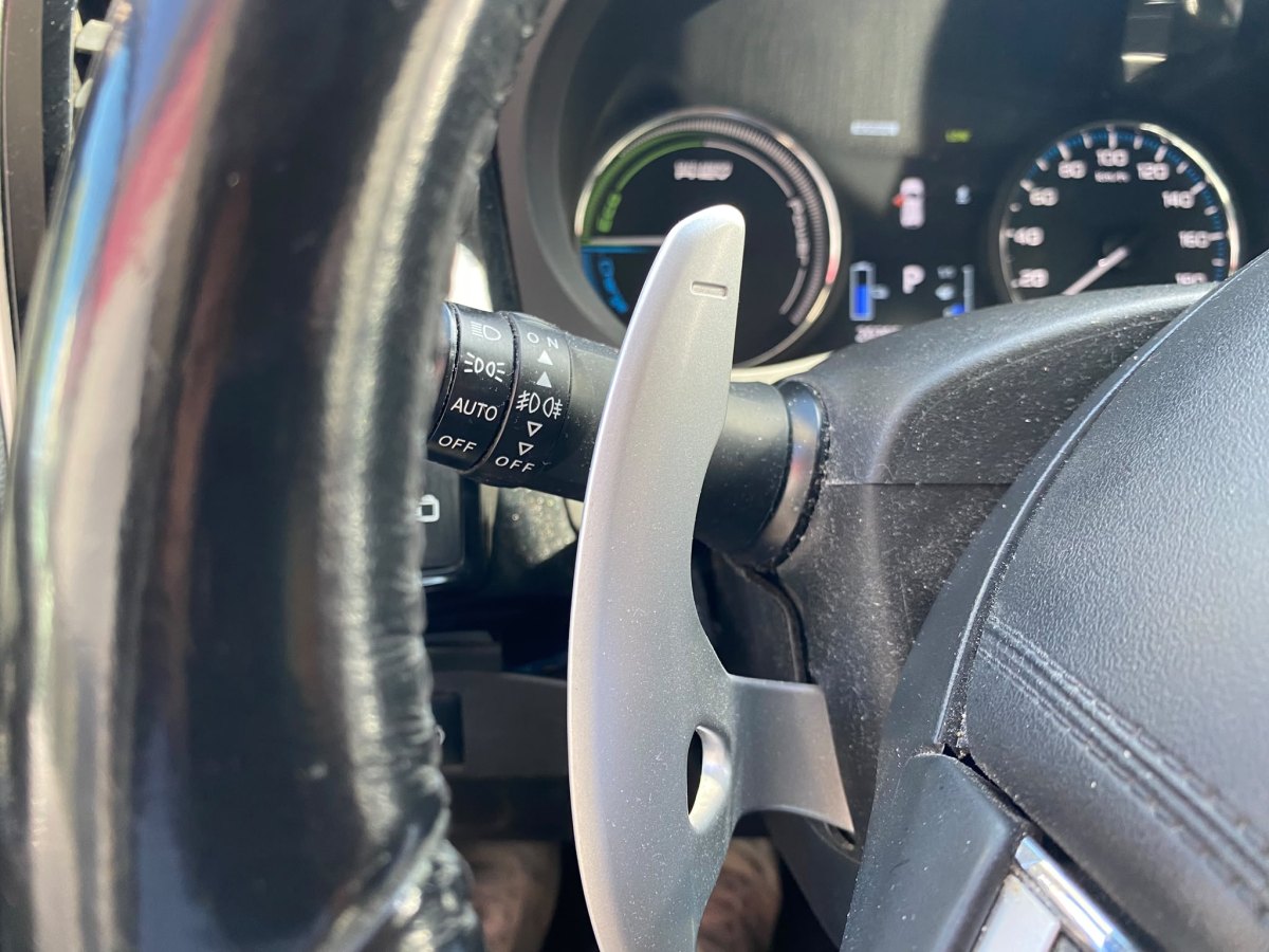 Mitsubishi Outlander 2.0 CVT 4WD PHEV 220 CV Intense