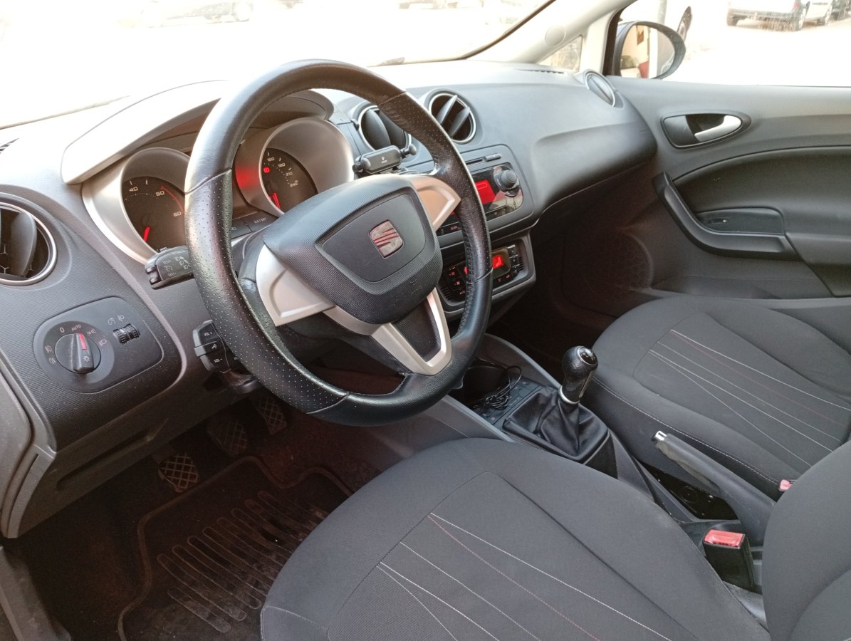 SEAT Ibiza 1.6 TDI 90 CV