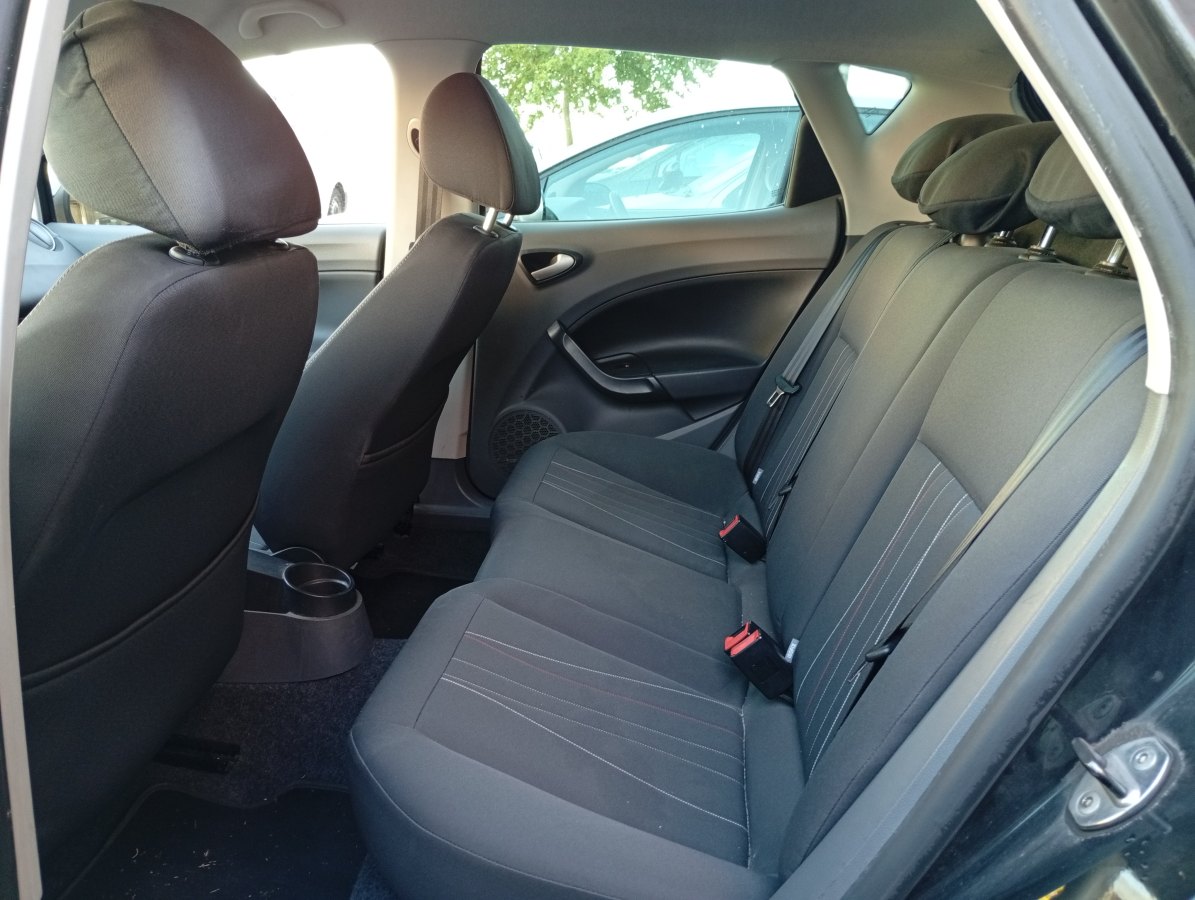 SEAT Ibiza 1.6 TDI 90 CV