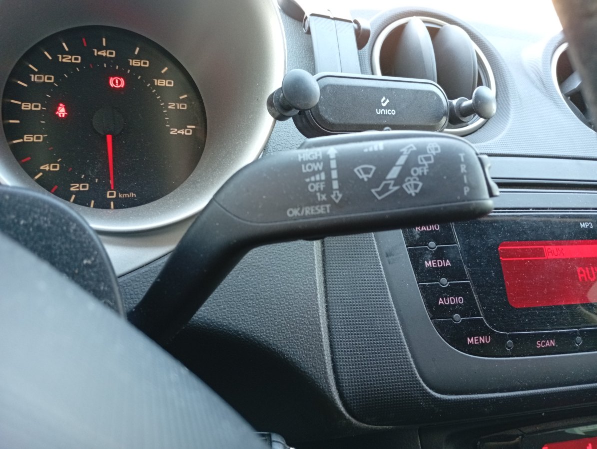 SEAT Ibiza 1.6 TDI 90 CV