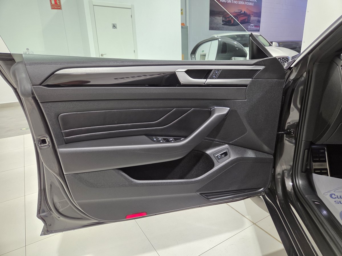 Volkswagen Arteon 2.0 TDI DSG 150 CV