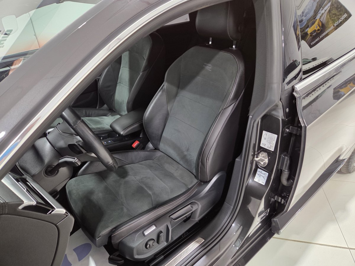 Volkswagen Arteon 2.0 TDI DSG 150 CV