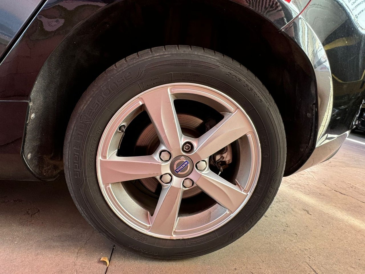 VOLVO V40 1.6 D2 Momentum Auto