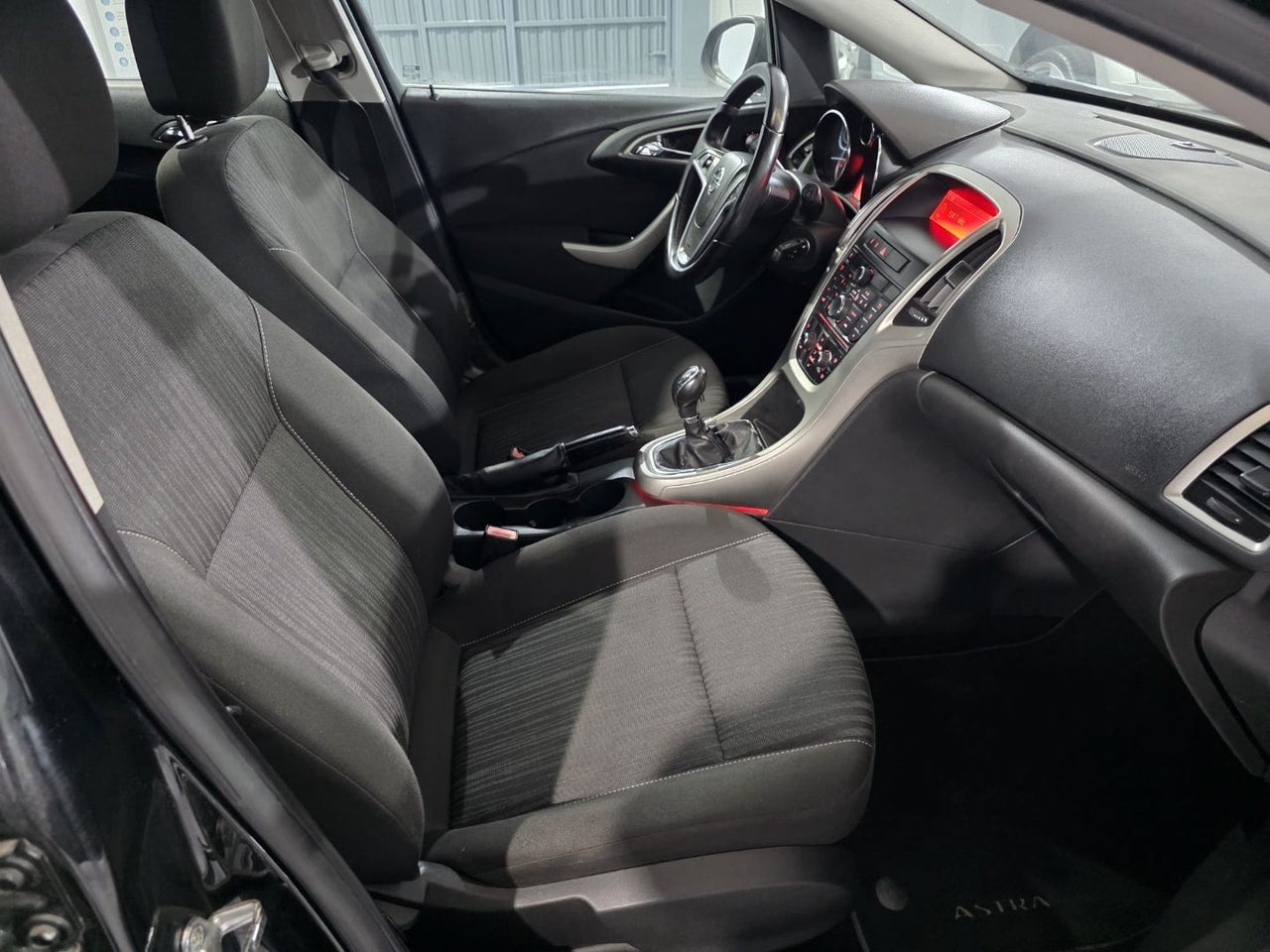 OPEL Astra 1.7 CDTi 110 CV Enjoy
