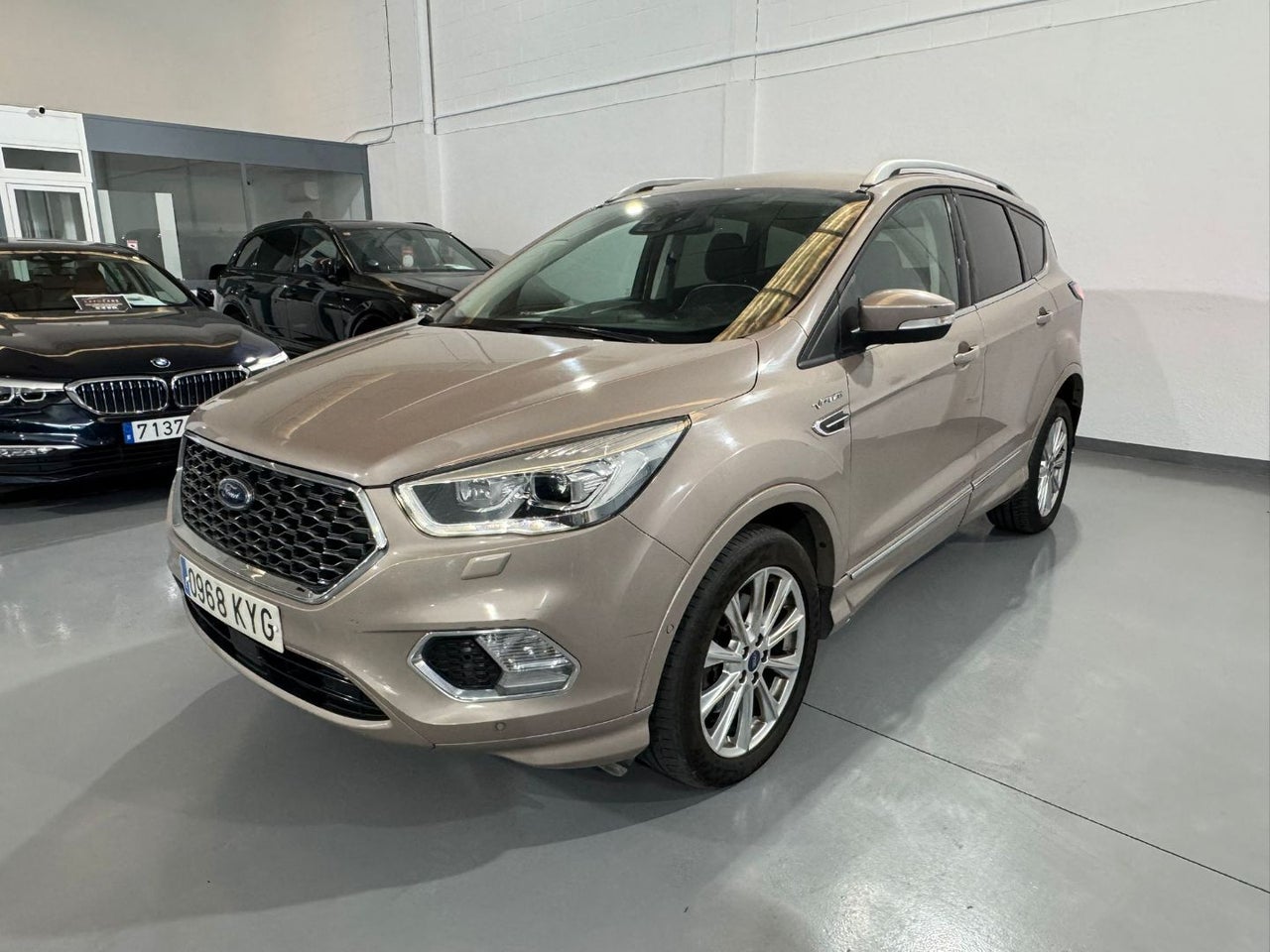 FORD Kuga Vignale 2.0 TDCi 132kW 4x4 PowerShift