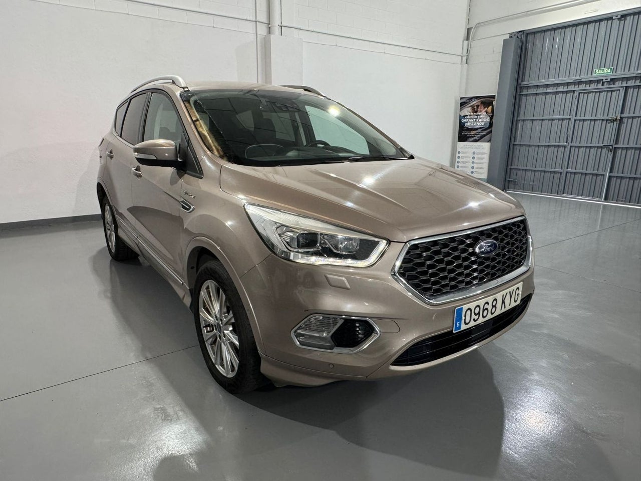 FORD Kuga Vignale 2.0 TDCi 132kW 4x4 PowerShift