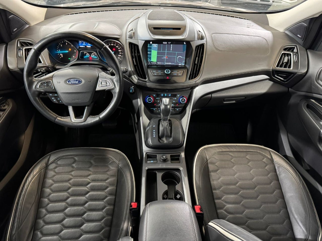 FORD Kuga Vignale 2.0 TDCi 132kW 4x4 PowerShift