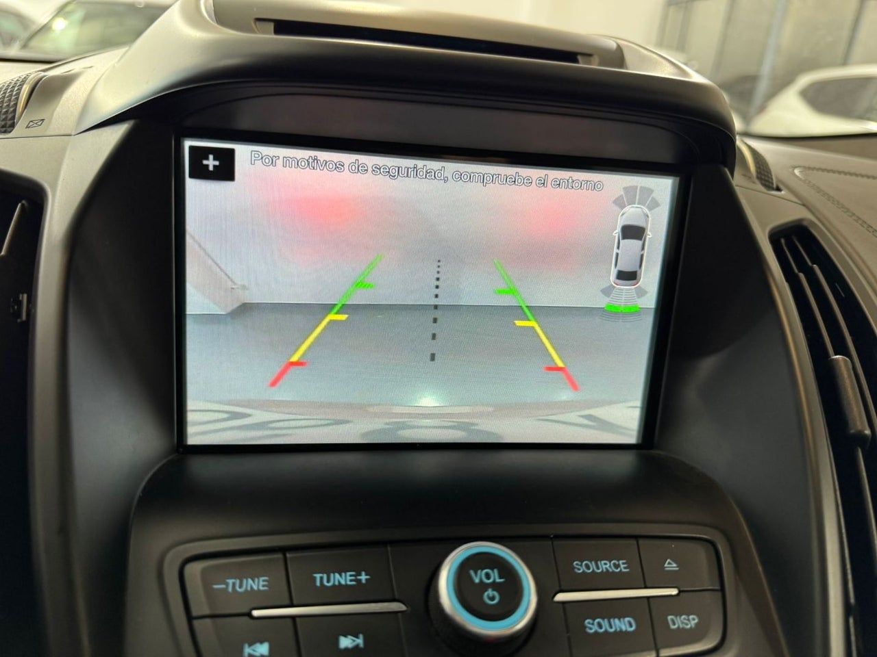 FORD Kuga Vignale 2.0 TDCi 132kW 4x4 PowerShift