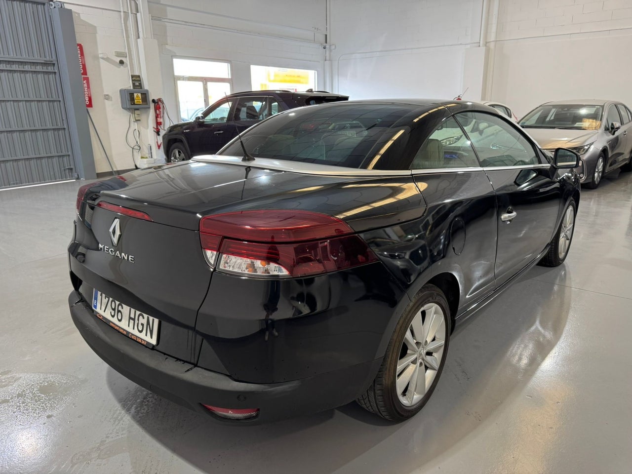 RENAULT Megane CoupeCabrio Priv. 2.0 16v 140 Aut. CVT