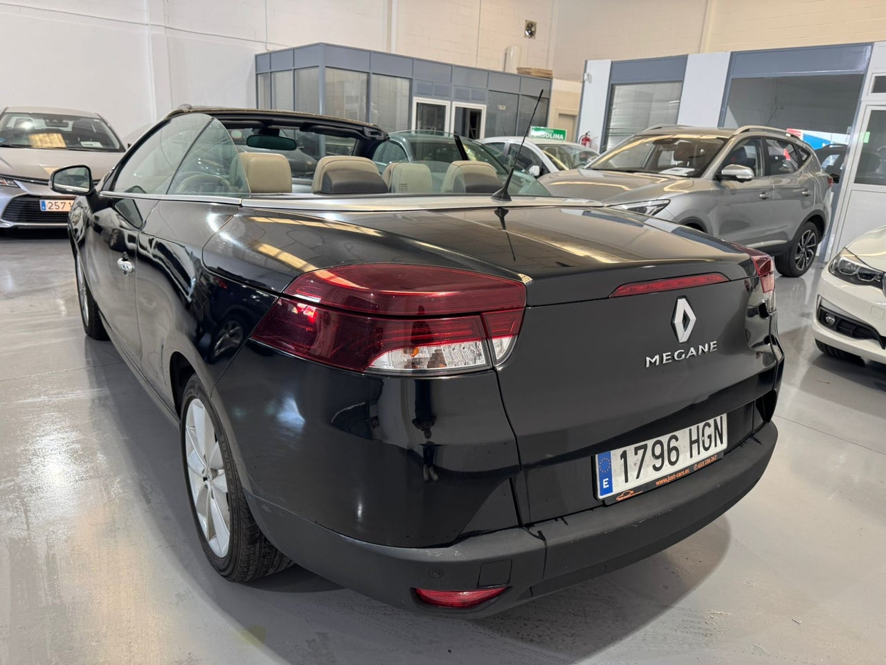 RENAULT Megane CoupeCabrio Priv. 2.0 16v 140 Aut. CVT