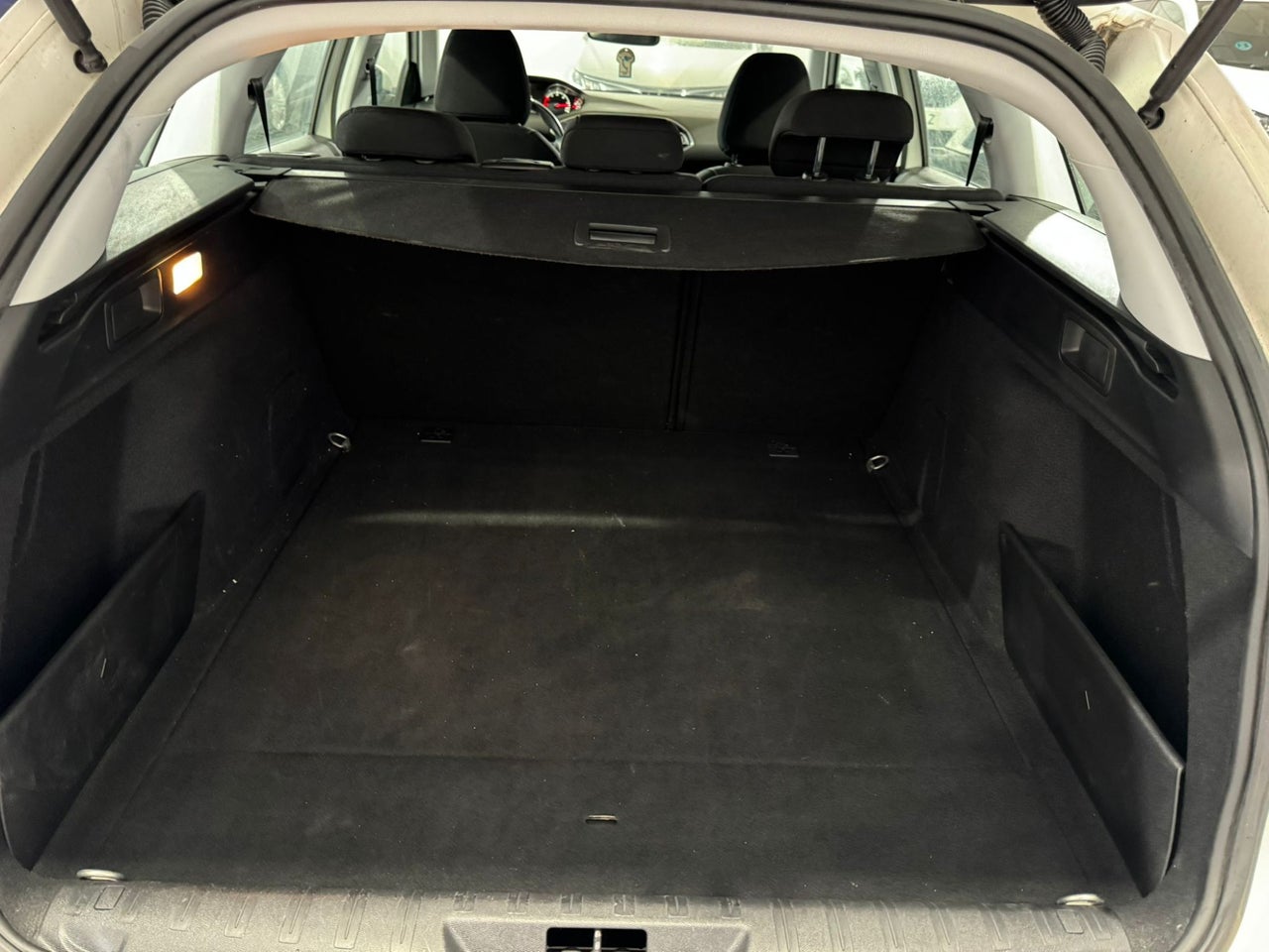 PEUGEOT 308 SW Business Line 1.5 BlueHDi 96kW 130CV