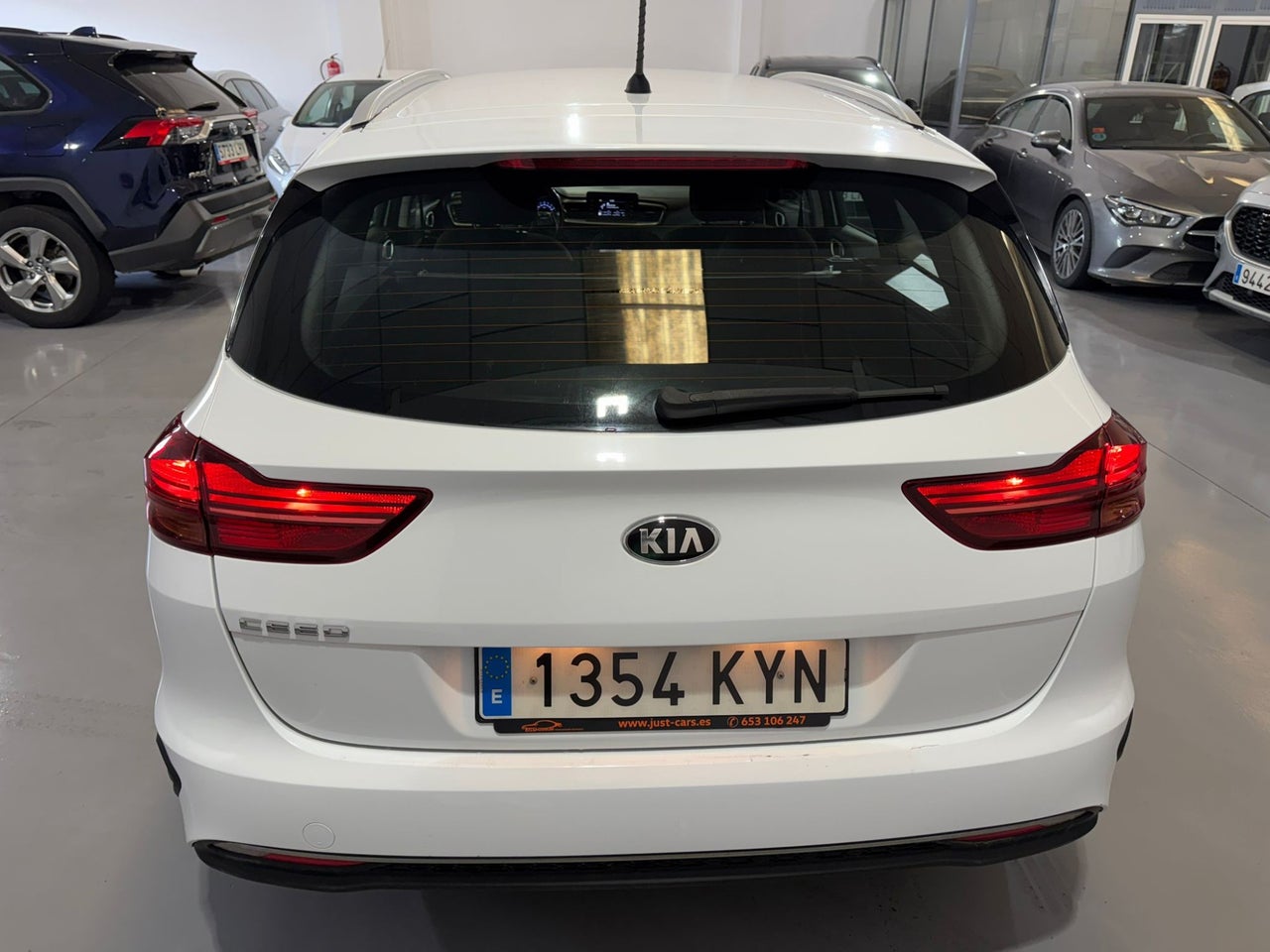 KIA Ceed Tourer Tourer 1.6 CRDi 85kW 115CV Concept