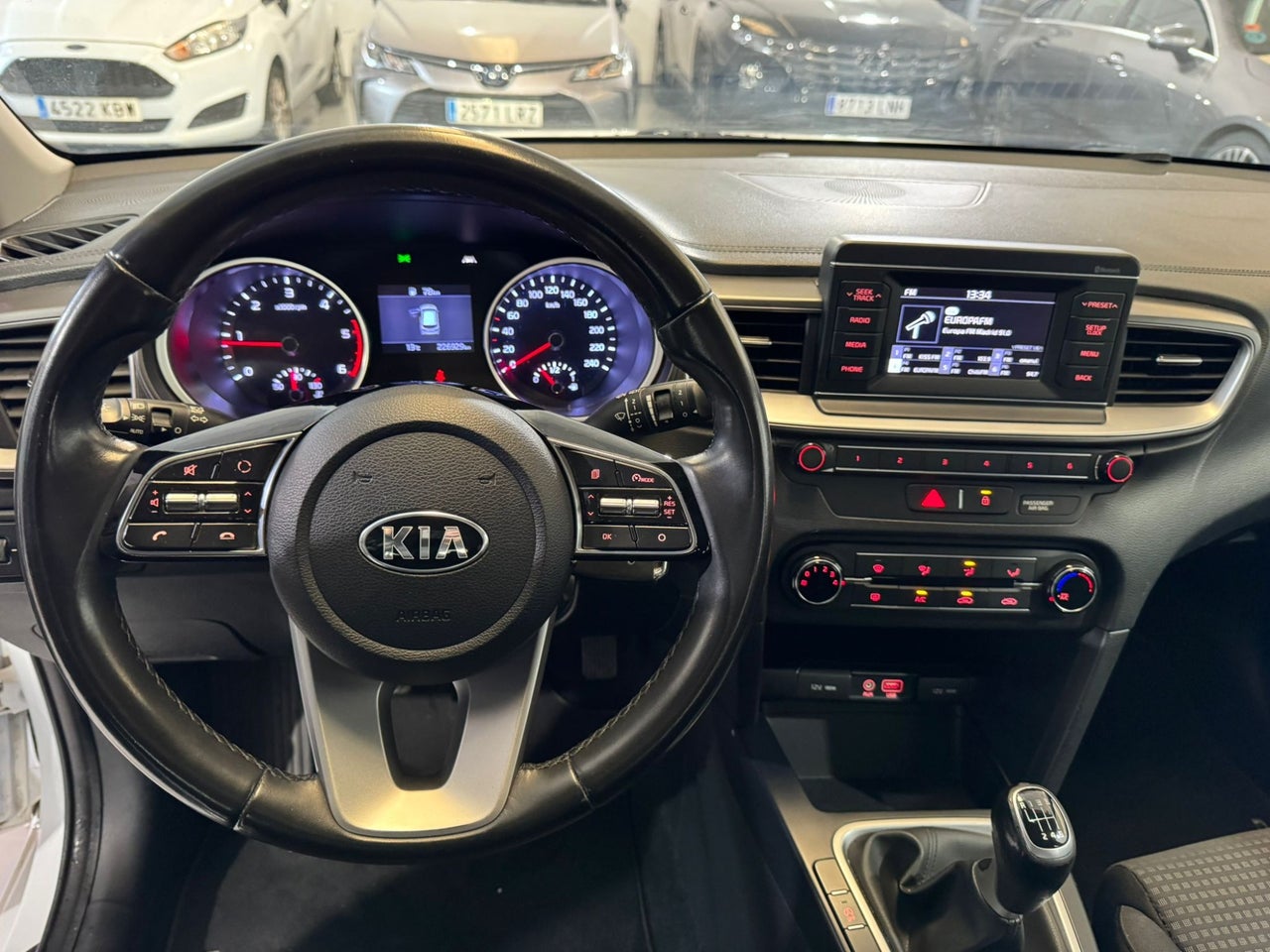 KIA Ceed Tourer Tourer 1.6 CRDi 85kW 115CV Concept
