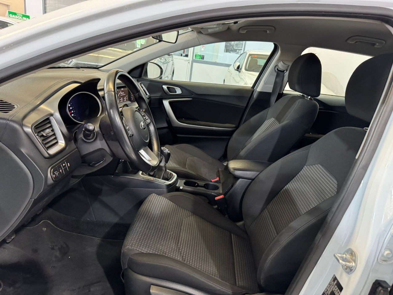 KIA Ceed Tourer Tourer 1.6 CRDi 85kW 115CV Concept