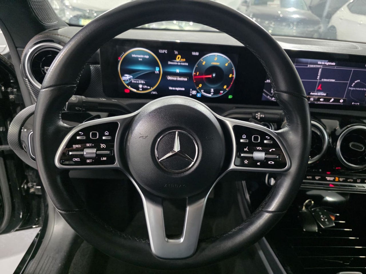 MERCEDES-BENZ CLA CLA 220 D DCT